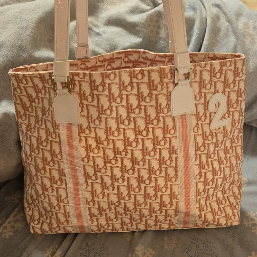 Designer Patterned Tote Bag - Pink and White